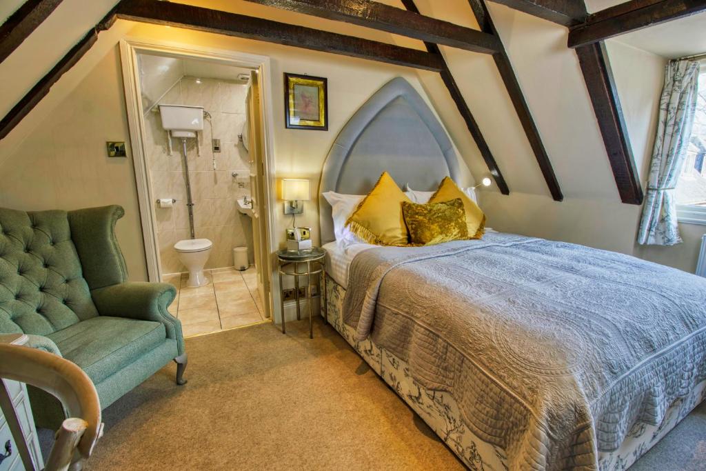 Lumley Castle Hotel - Courtyard Classic Room