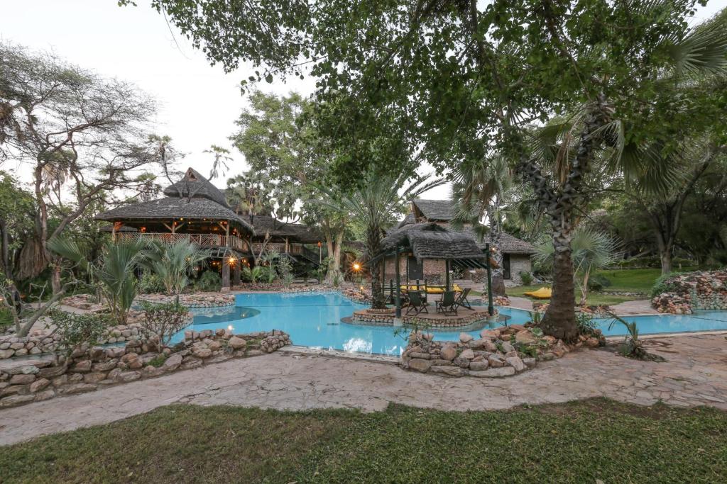 Sundlaugin á Sarova Shaba Game Lodge eða í nágrenninu
