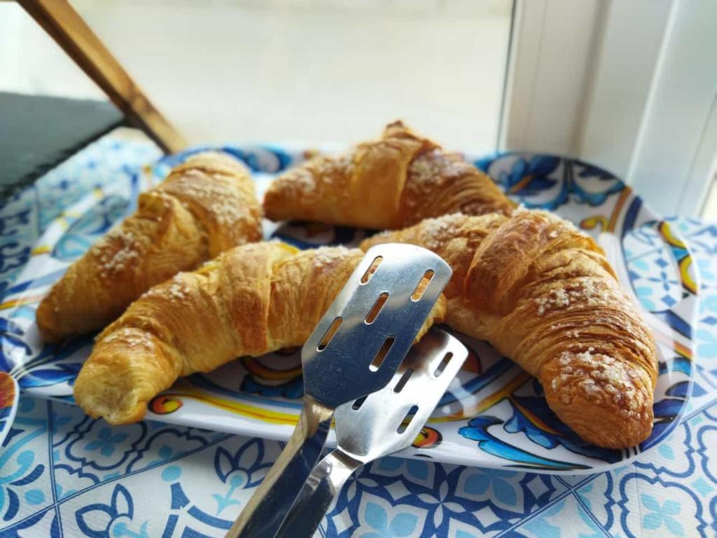 Jedlo v ubytovaní bed & breakfast alebo blízkom okolí