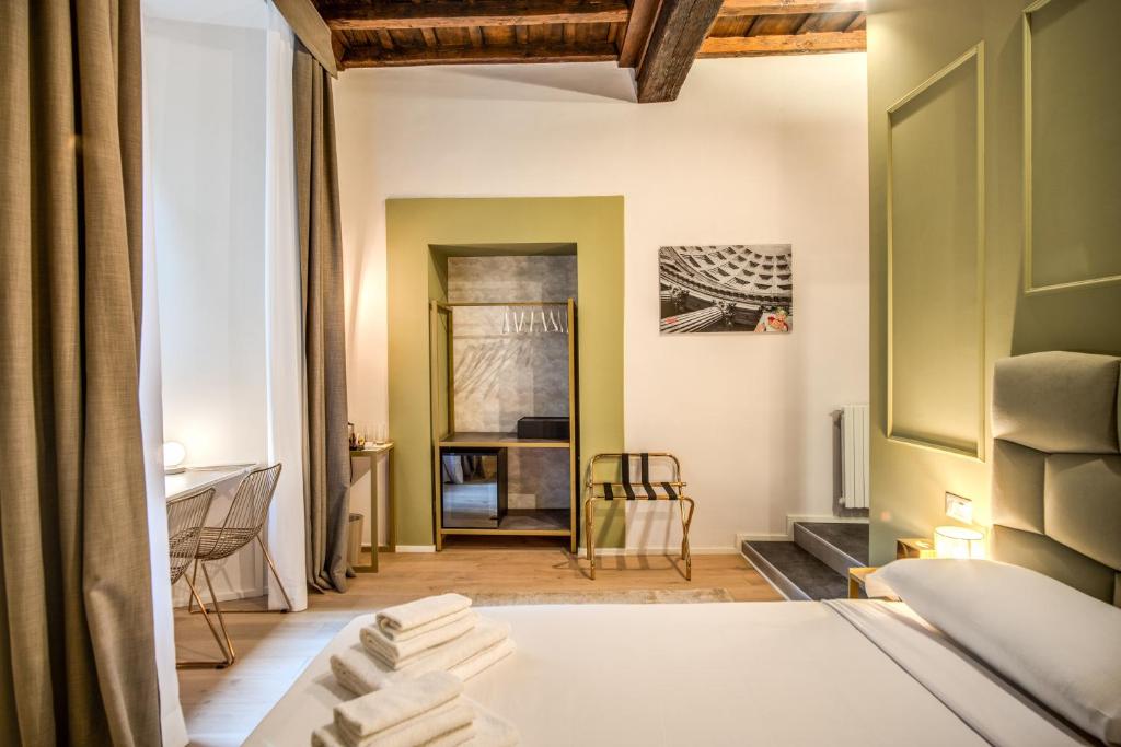 Capranica Private Suites - Superior Double Room