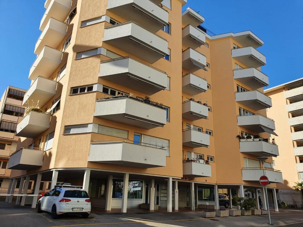 Locarno City Apartments by Quokka 360 - flats on Piazza Grande - Resim 36