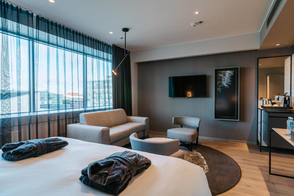 Tallink City Hotel - Deluxe Double Room