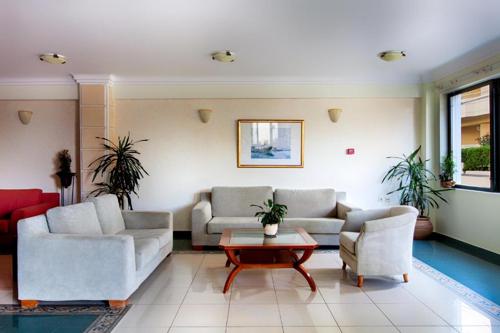 Posezení v ubytování Alkionides Seaside Hotel