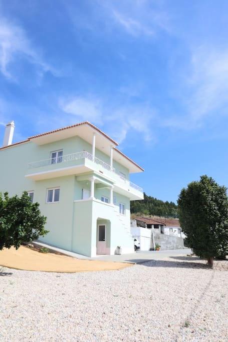 Casal de São José - Modern Country House - Huis Met Vier Slaapkamers
