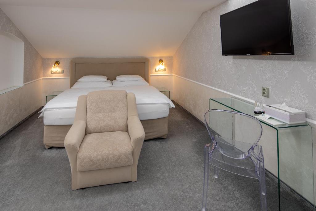 Villa Basileia Riverside - 13