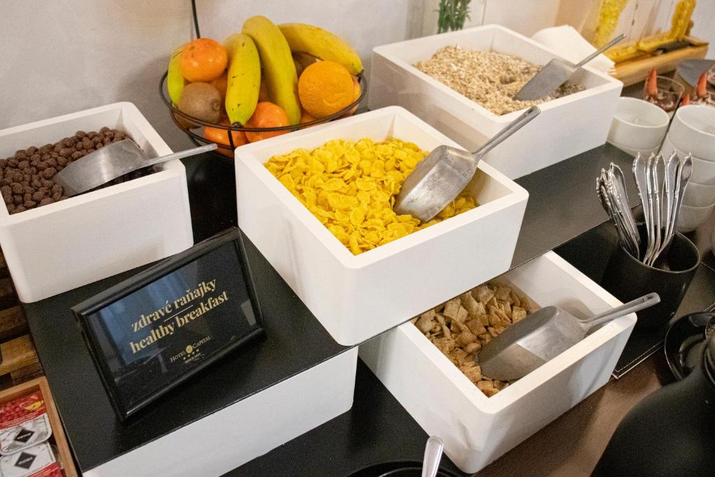 Hotel Capital with private wellness - Resim 15