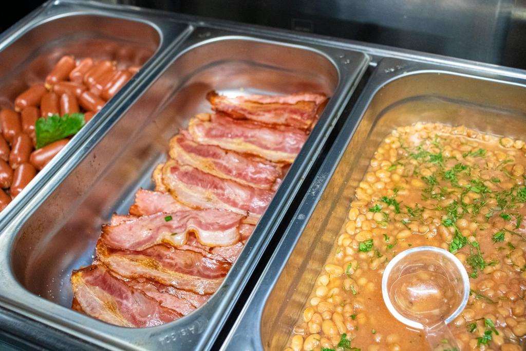 Hotel Capital with private wellness - Resim 10