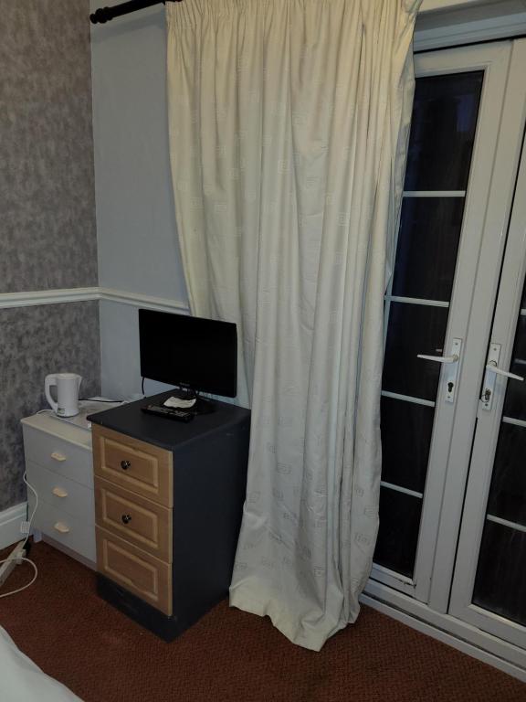 Inkerman Tavern - Single Room With Bathroom