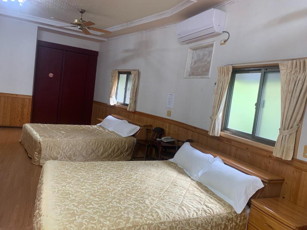Xiaoye Liu Homestay - Quadruple Chambre