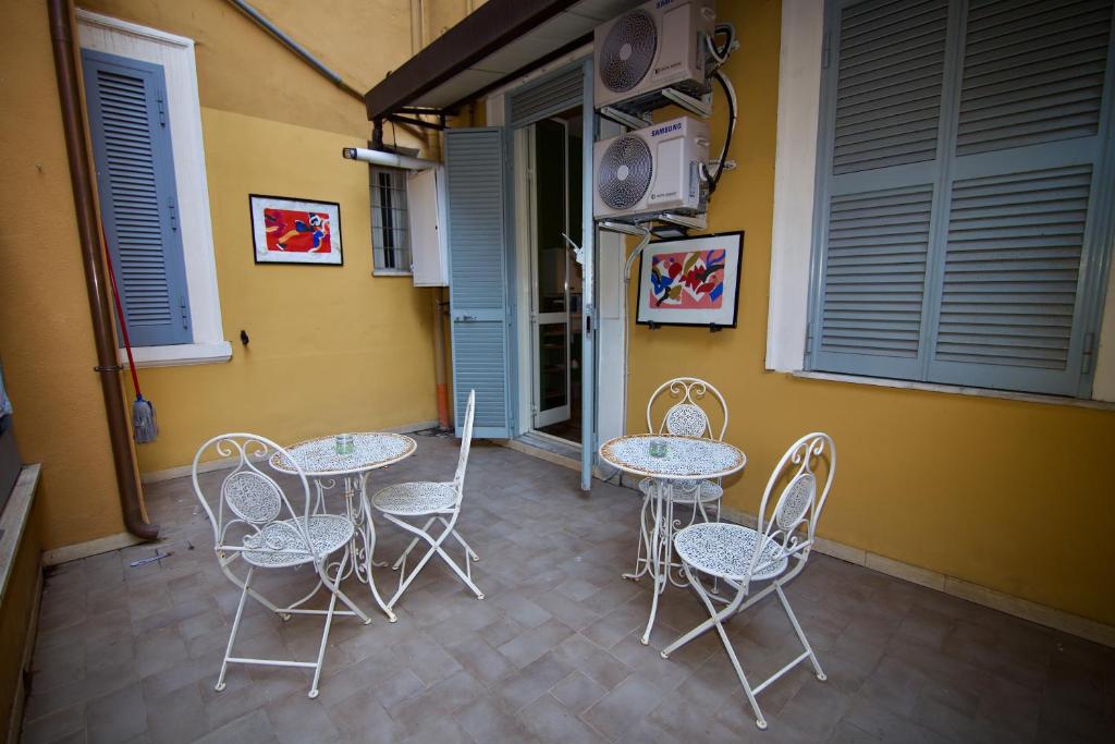 Posedenie v ubytovaní Home Art Colosseo