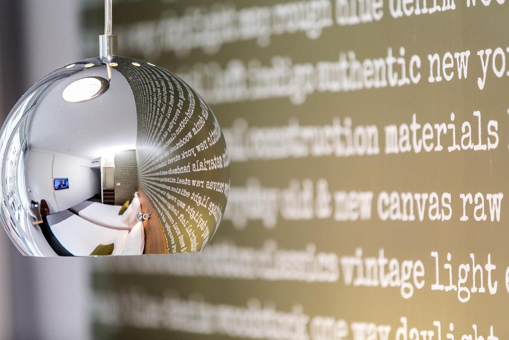 Roombach Hotel Budapest Center - Resim 42