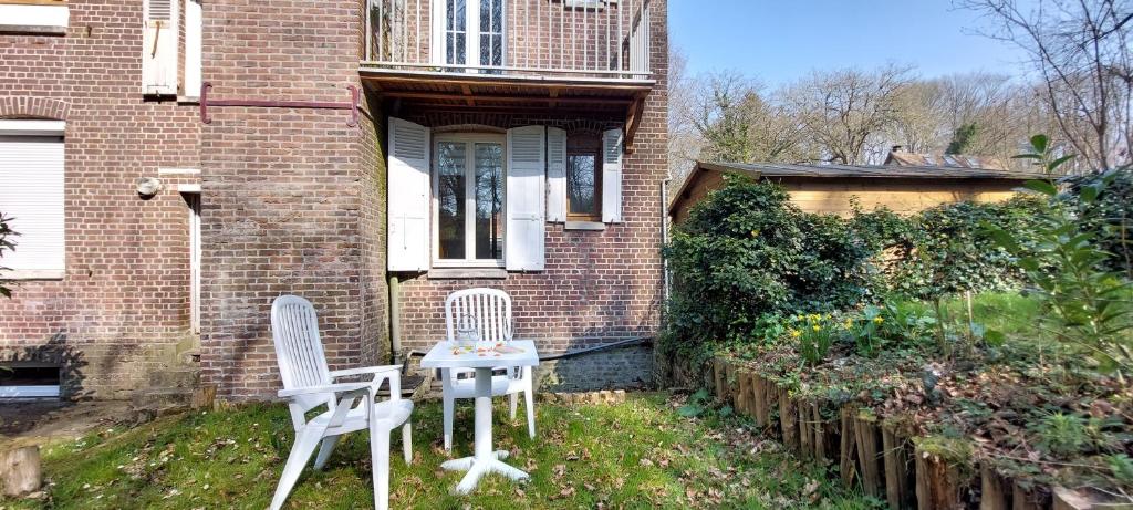 LE CISE EAU À bois - Appartement D'une Chambre