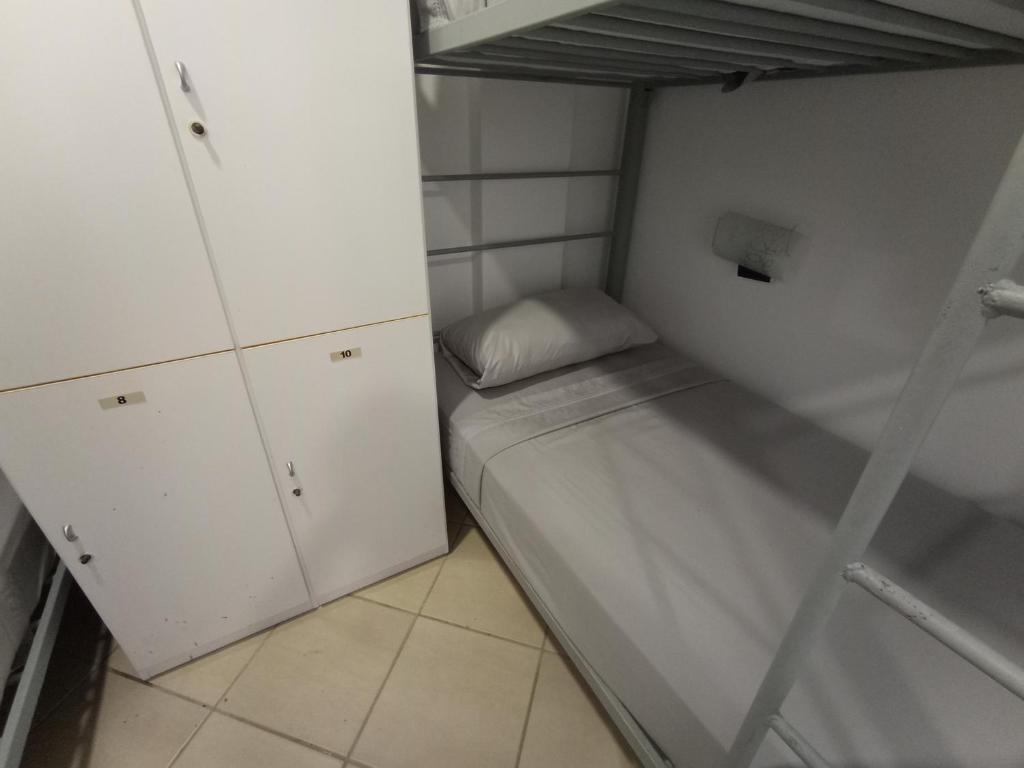 Postel nebo postele na pokoji v ubytování 3B Wellness Hotel & Hostel Adults Only