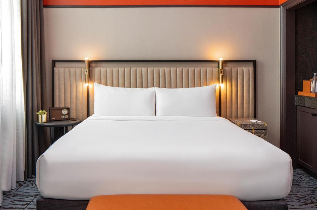 Pelham Hotel photo