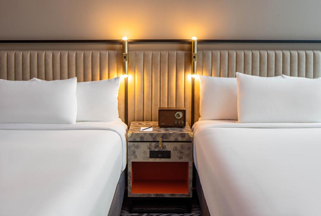 Pelham Hotel - Chambre Double Avec Deux Lits Doubles