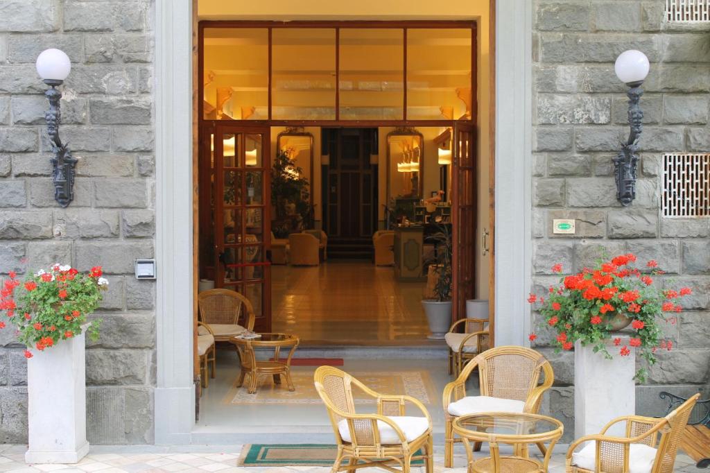 Booking.com: Hotel Croce di Savoia , Vallombrosa, Italia - 128 Giudizi  degli ospiti . Prenota ora il tuo hotel!