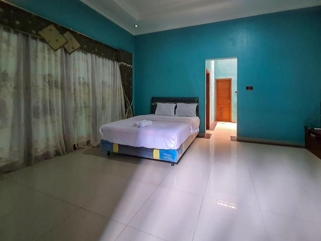 Pakde air cafe and homestay Grabag Magelang Mitra RedDoorz - Habitación Doble Económica