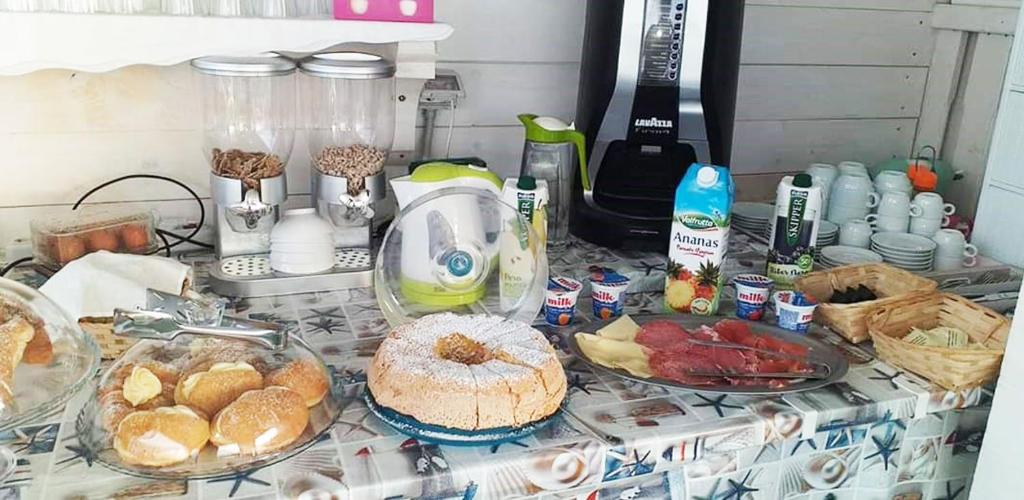 Jedlo v ubytovaní bed & breakfast alebo blízkom okolí