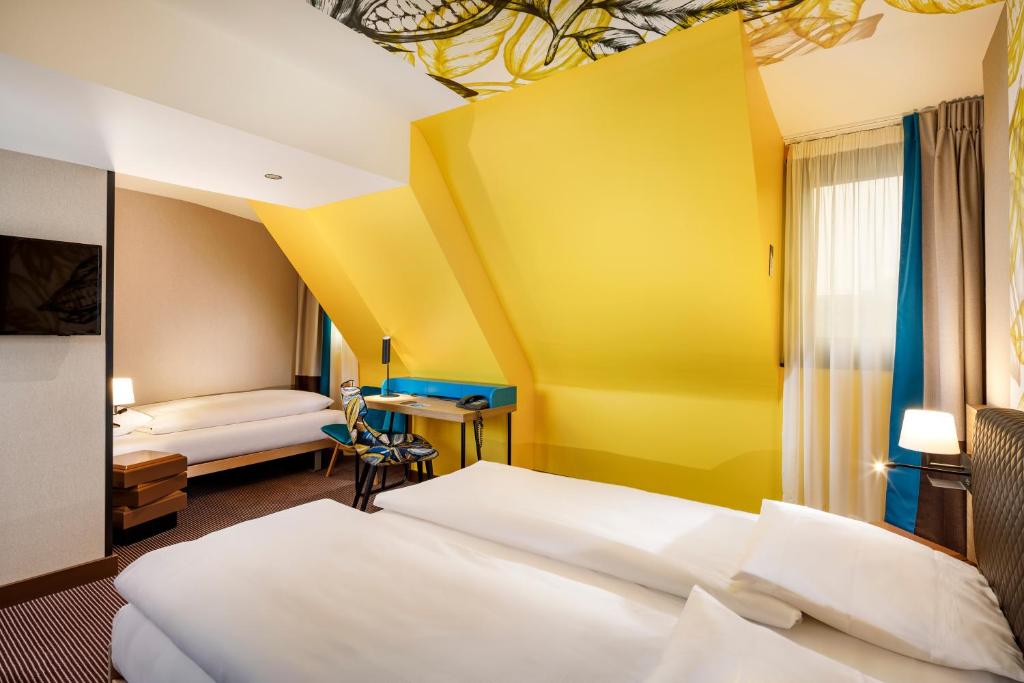 Swiss Chocolate by Fassbind Zurich - Resim 28