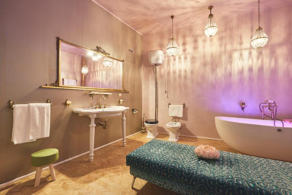 Koupelna v ubytování Le Stagioni Luxury Suite