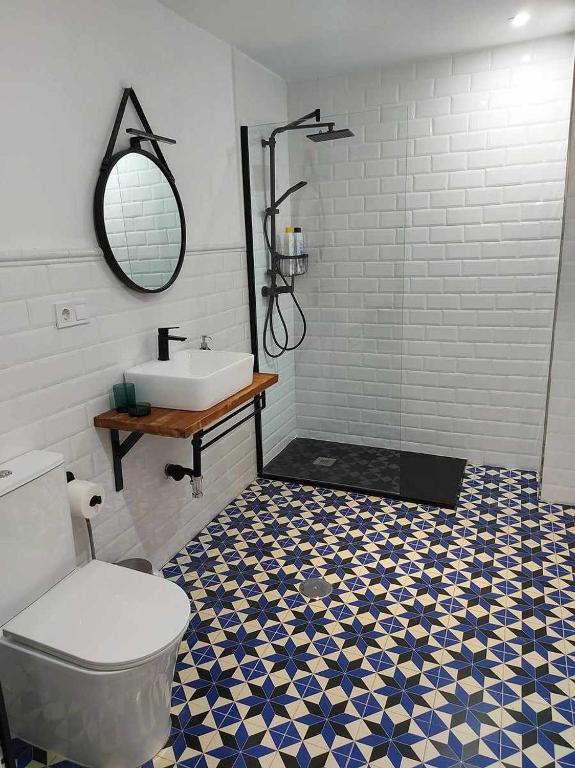 Kúpeľňa v ubytovaní Claveles Suite by Lets Malaga