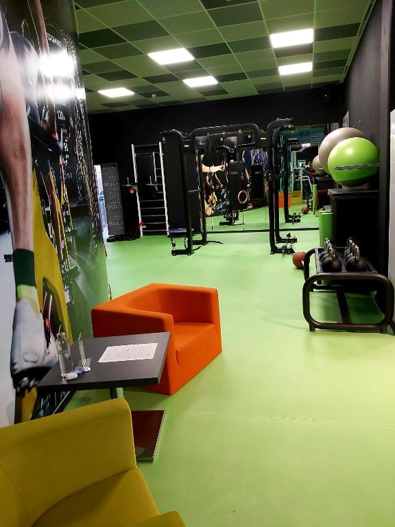 Fitness centrum a/nebo fitness zařízení v ubytování Buly Aréna