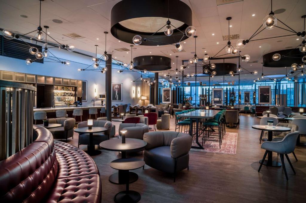 Posezení v ubytování Radisson RED, Oslo Airport