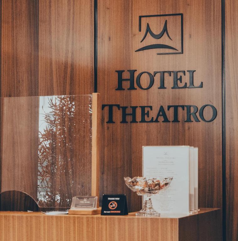 Certifikát, hodnocení, plakát nebo jiný dokument vystavený v ubytování Hotel Theatro- City Center