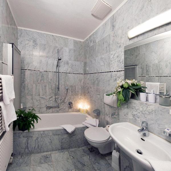 Koupelna v ubytování Hotel Altes Stadthaus