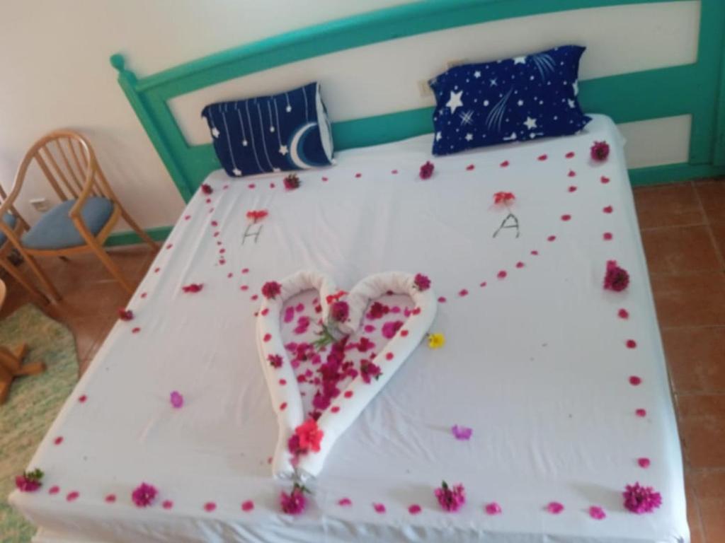 Postel nebo postele na pokoji v ubytování Badawia Sharm Resort