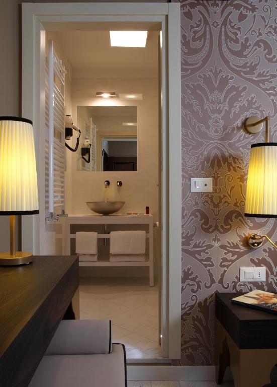 Arcadia Boutique Hotel - 8