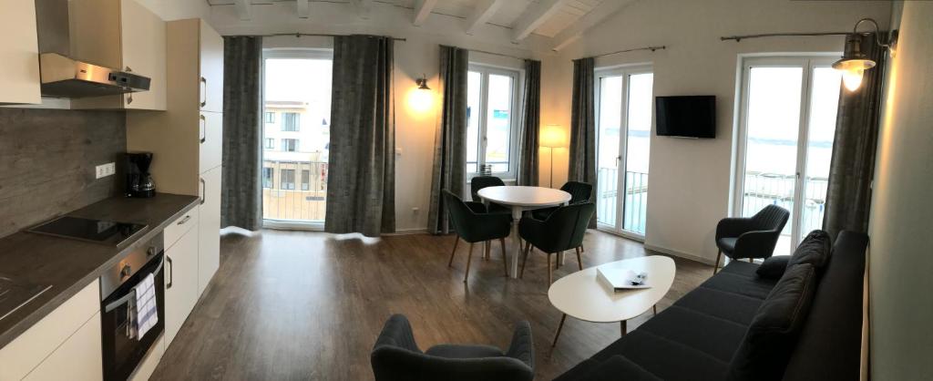 Hafen 17 - Ihre Ferienwohnung am Hainer See bei Leipzig - 两居室公寓