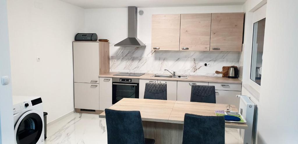 Apartma Sivi žako - Apartamento De Una Habitación