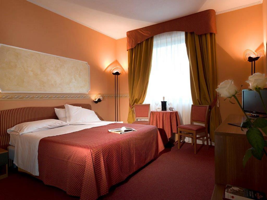 Hotel Bifi - Habitación Doble Superior