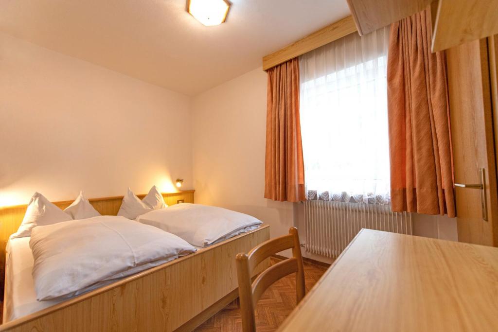 Posteľ alebo postele v izbe v ubytovaní Apartments Jasmin