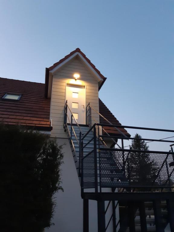 Studio cosy spacieux lumineux avec terrasse - Apartamento De Una Habitación