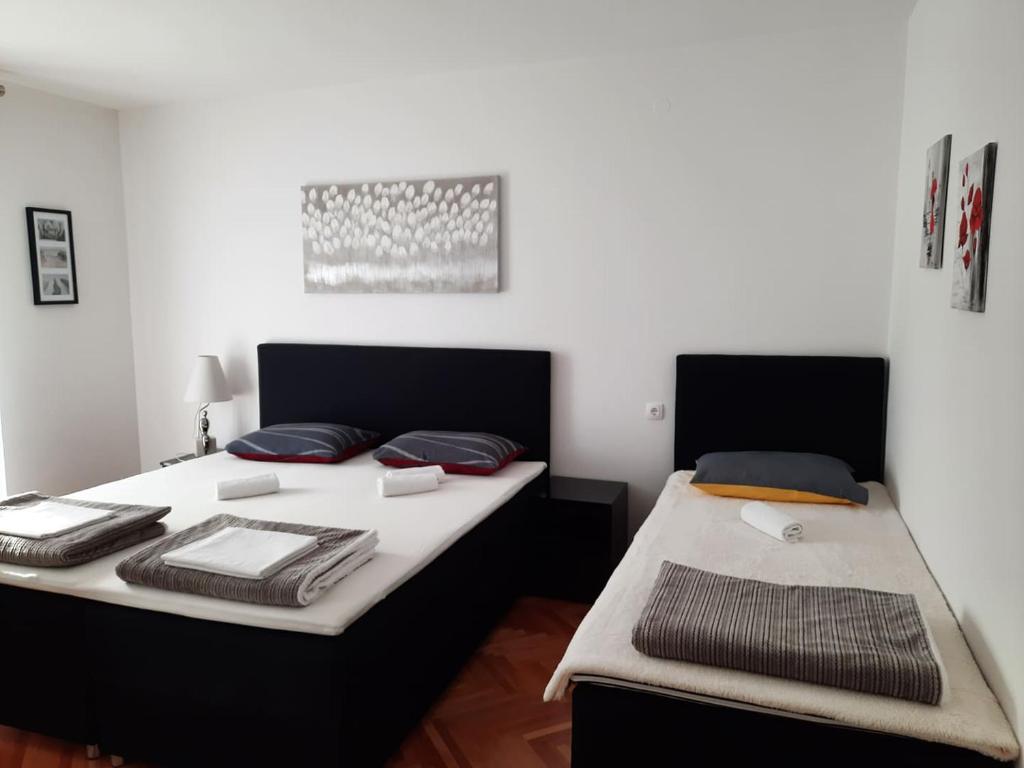 Apartments Rose Loboja - Apartment With Sea View
