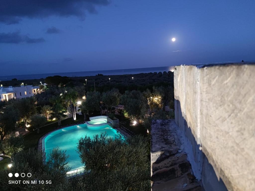 Hotel Torre Santamaria Resortの敷地内または近くにあるプール