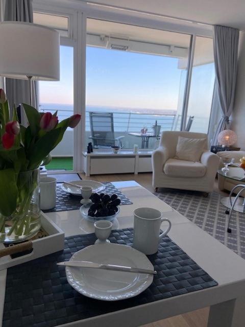 Posezení v ubytování Top - Seaside Appartement mit Meerblick