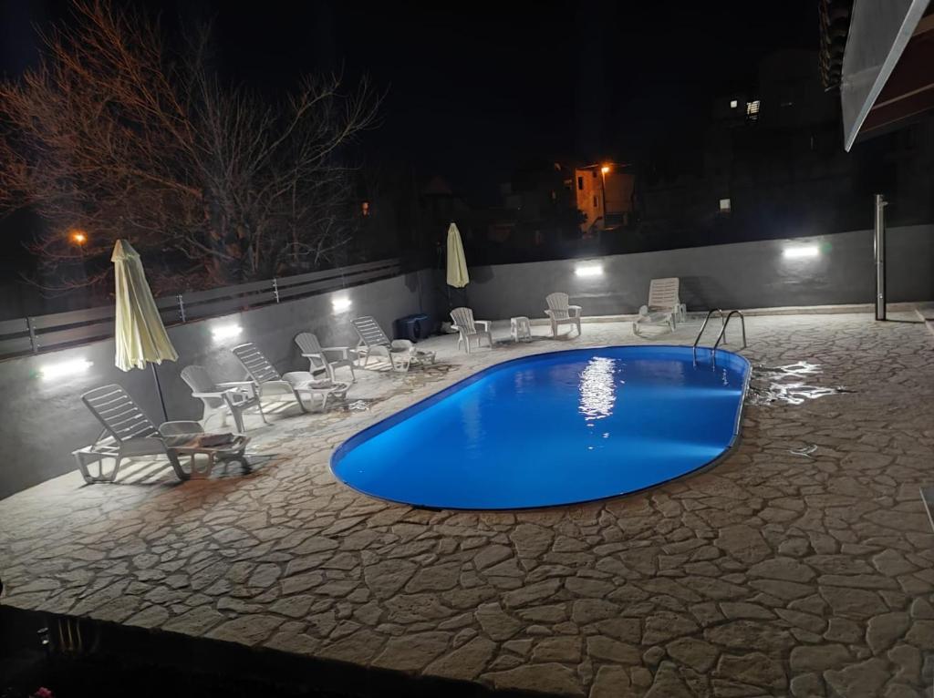 Holiday home LAURA - Villa Avec Piscine Privée