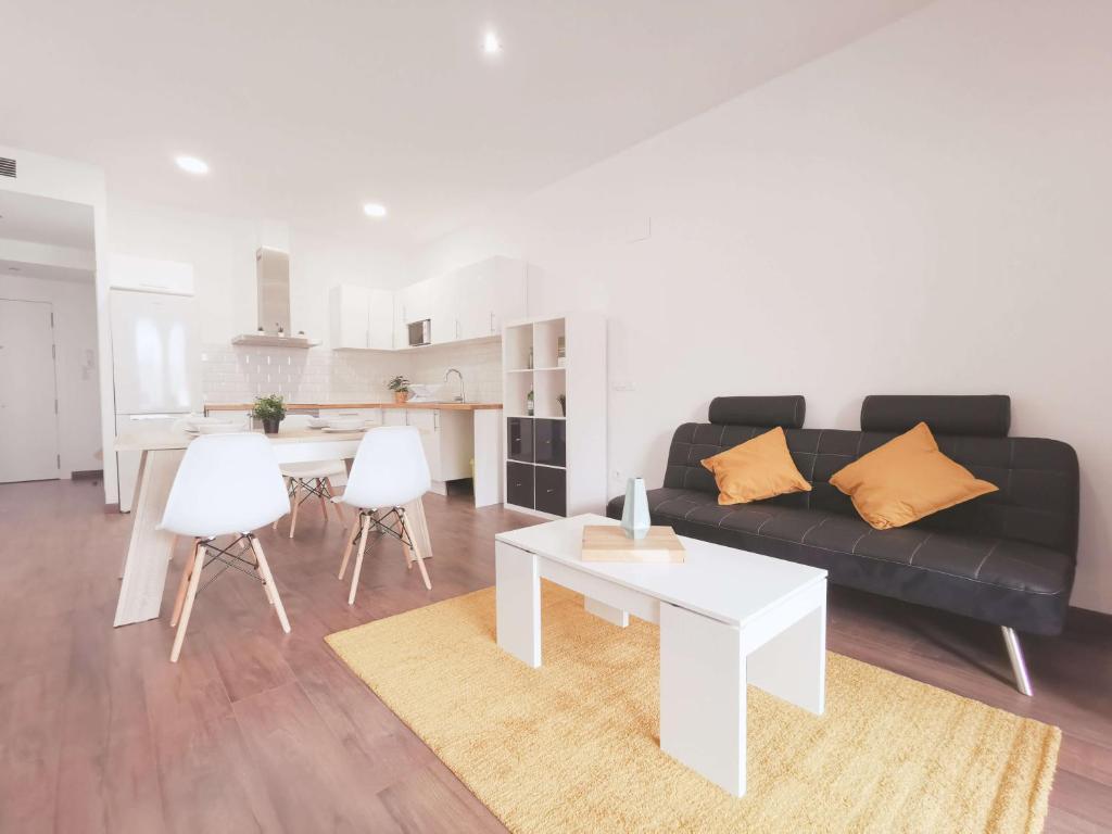 LISA APARTMENT by hlclub HUTB-060050