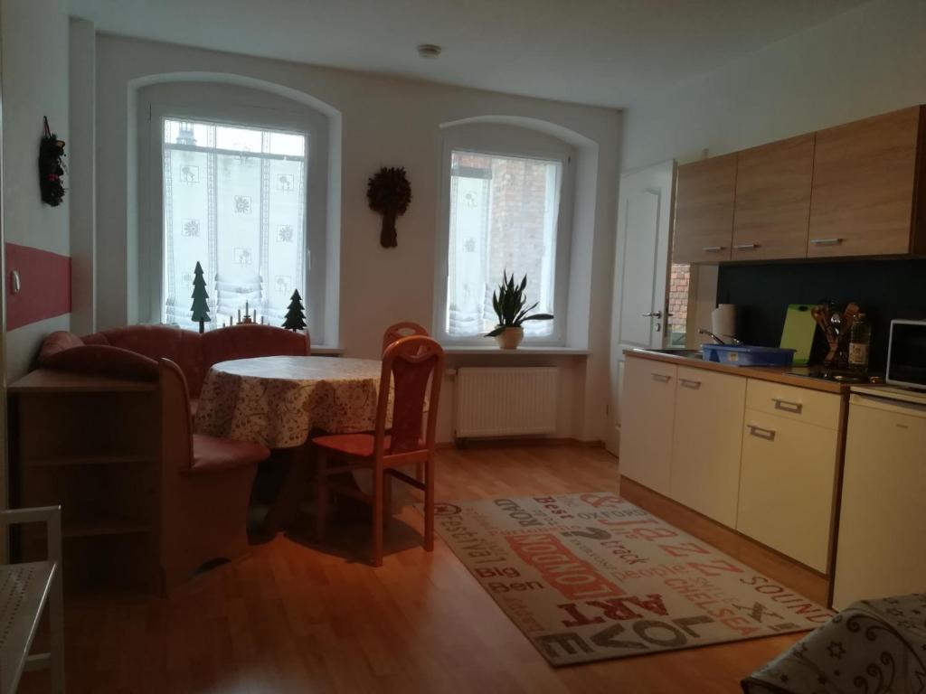 Imagen de la galería de Pension & Ferienwohnung Zum Schmuckgiebel, en Tangermünde