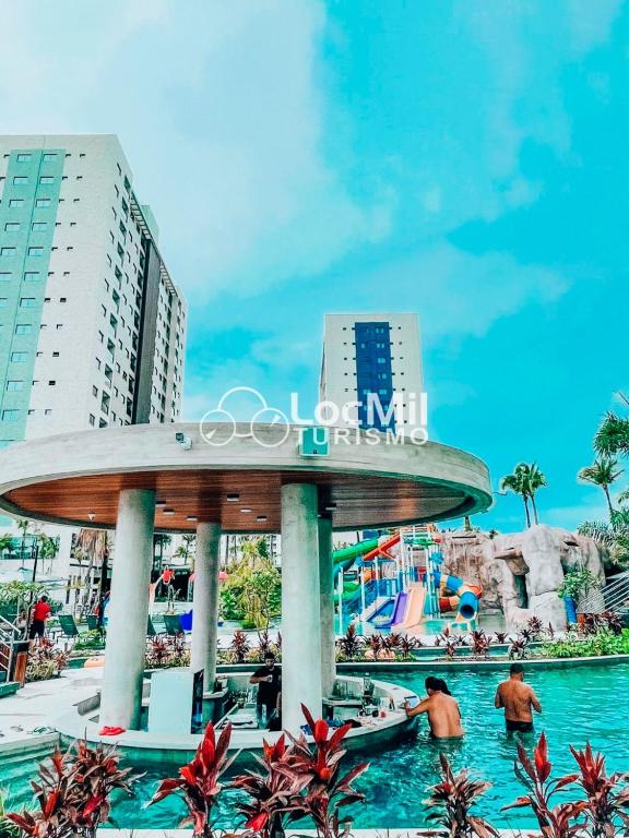 Bazén v ubytování Apartamento em Resort - Premium nebo v jeho okolí