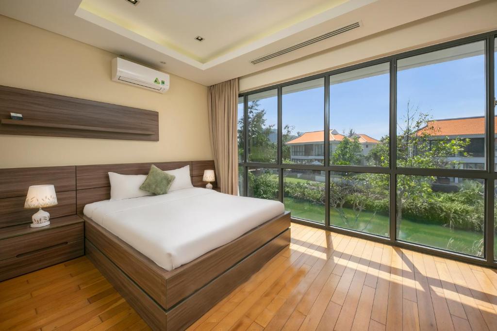 Biệt Thự 3 Phòng Ngủ Với Hồ Bơi Riêng