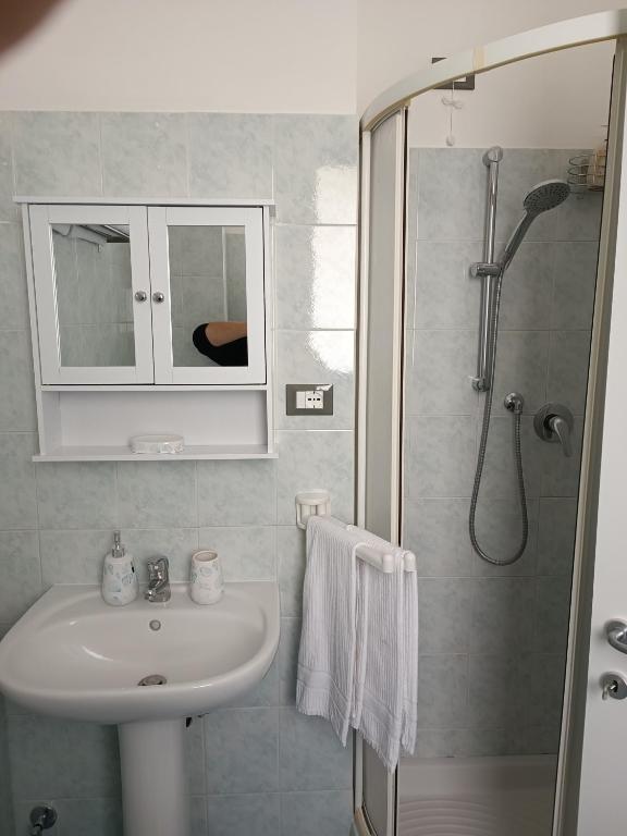 A bathroom at Villa Caribe affittacamere