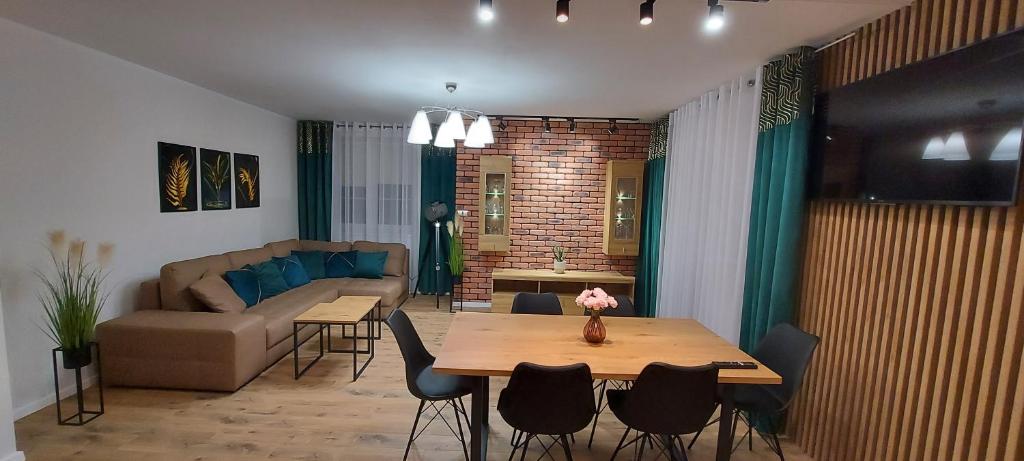 Posedenie v ubytovaní Apartament Piastowska