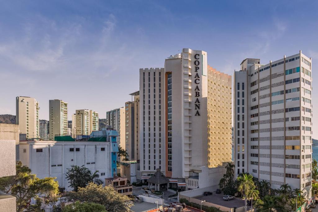 Nespecifikovaný výhled na destinaci Acapulco nebo výhled na město při pohledu z hotelu
