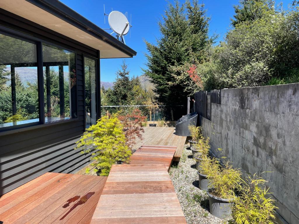 En have udenfor Private Escape Central Wanaka 3 Bedroom
