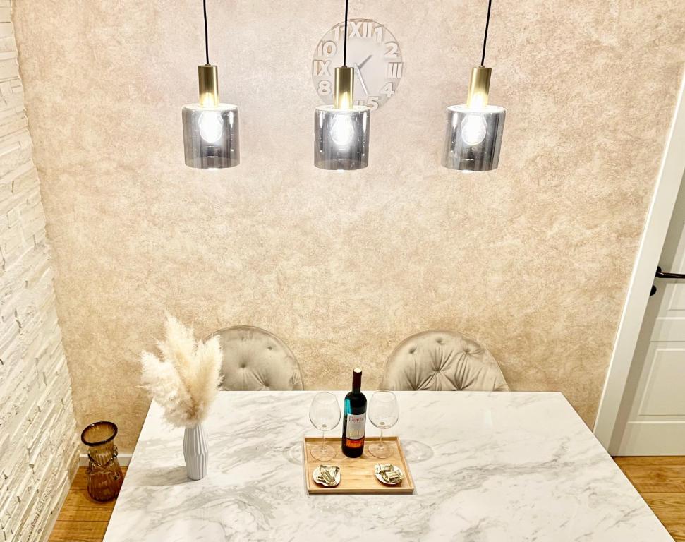 Postel nebo postele na pokoji v ubytování Luxury Apartment Jana
