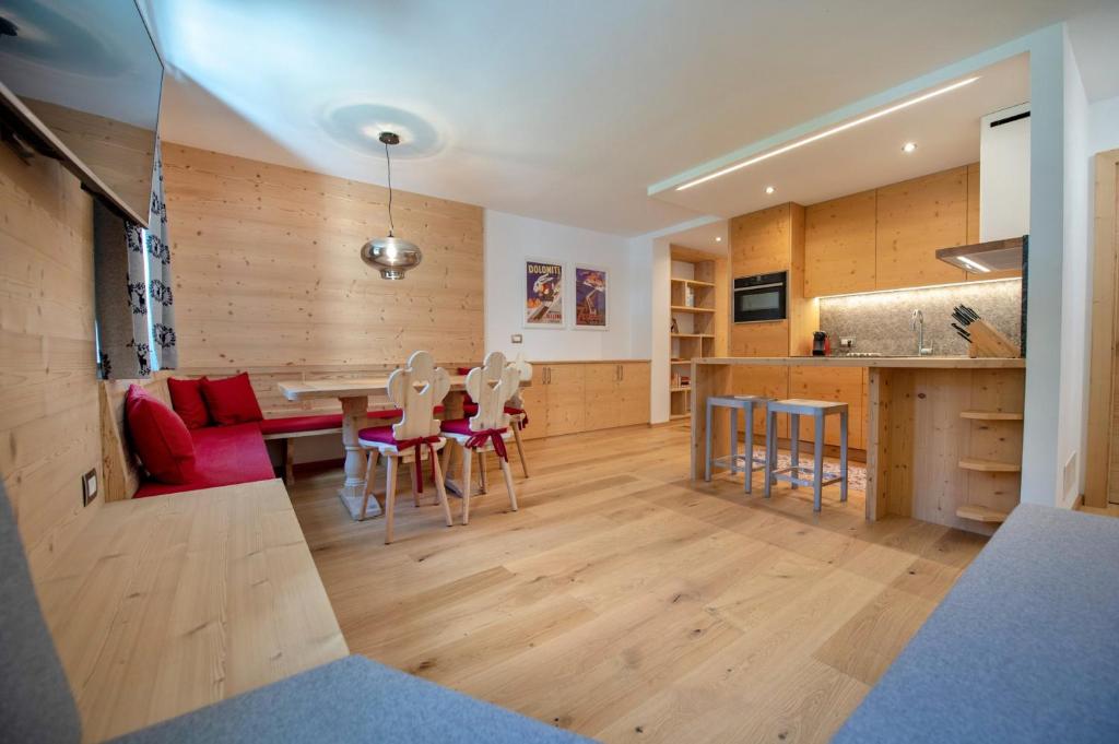 Gallery image of Apartments Alpen Domus in Selva di Val Gardena